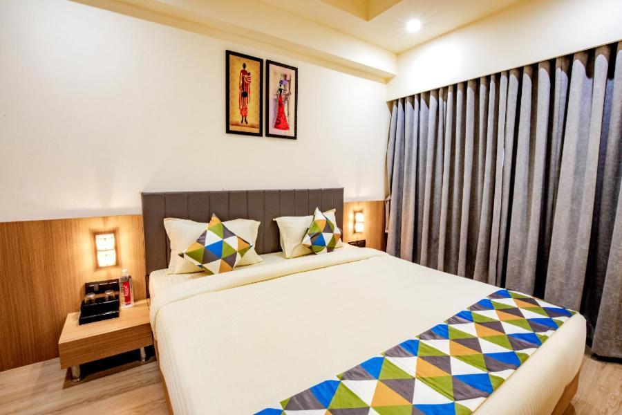 Hotel Nexus Раджкот Екстер'єр фото