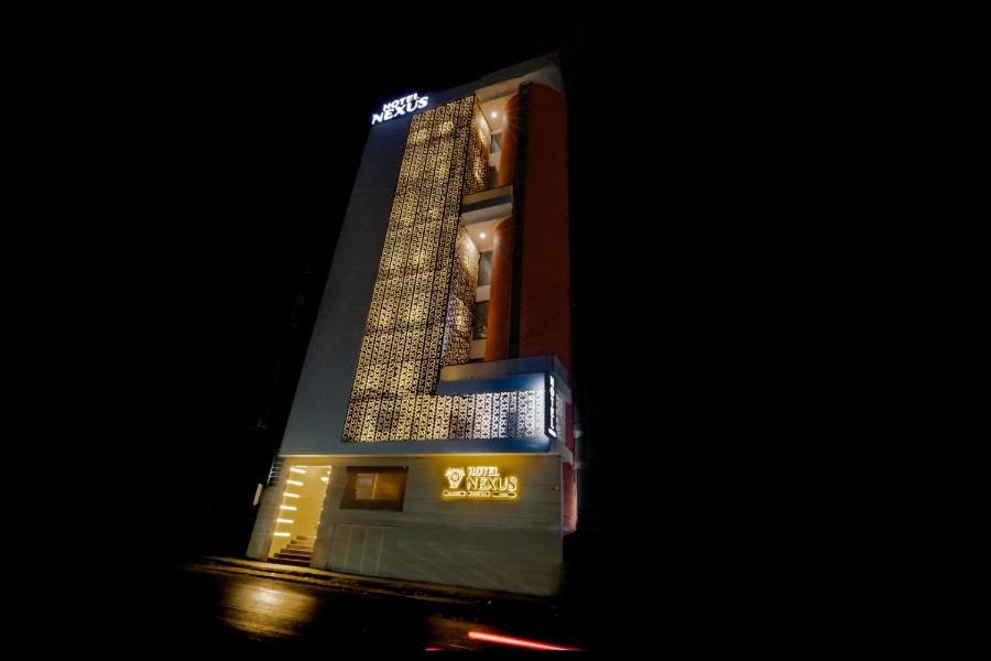Hotel Nexus Раджкот Екстер'єр фото