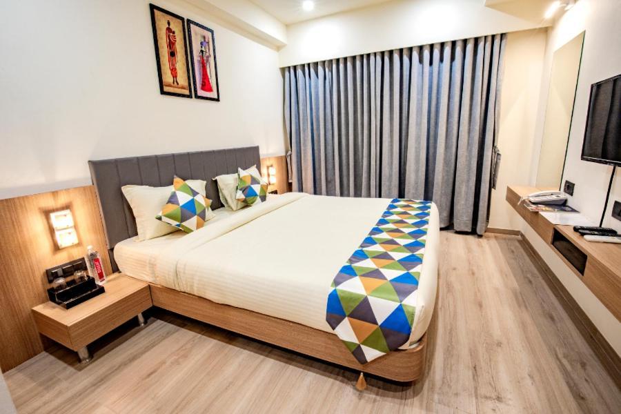 Hotel Nexus Раджкот Екстер'єр фото
